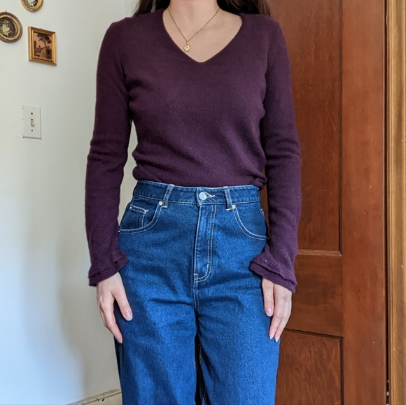 Vintage Sweaters - Plum Cashmere Sweater